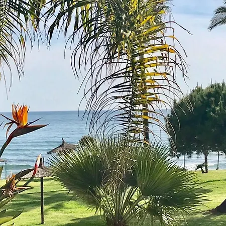 Mi Capricho 3-5 Beachfront- With Sea Views In Costa Del Sol