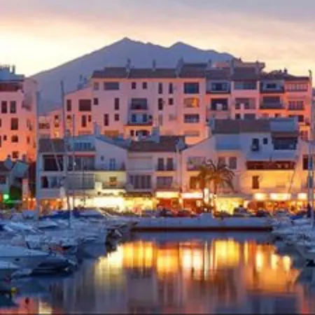 Mi Capricho 3-5 Beachfront- With Sea Views In Costa Del Sol *