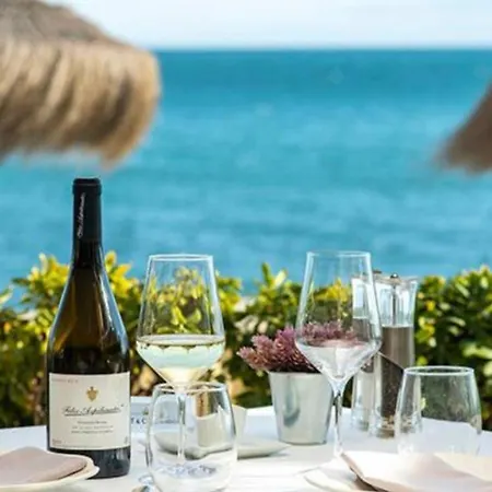 Apartament Mi Capricho 3-5 Beachfront- With Sea Views In Costa Del Sol *